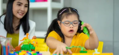 Dil ve Konuşma Bozuklukları Nedir? Aileler İçin Kapsamlı Rehber