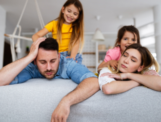 Çocuğunuzun Kişiliğini Şekillendiren Gizli Kod: Anne Baba Tutumları